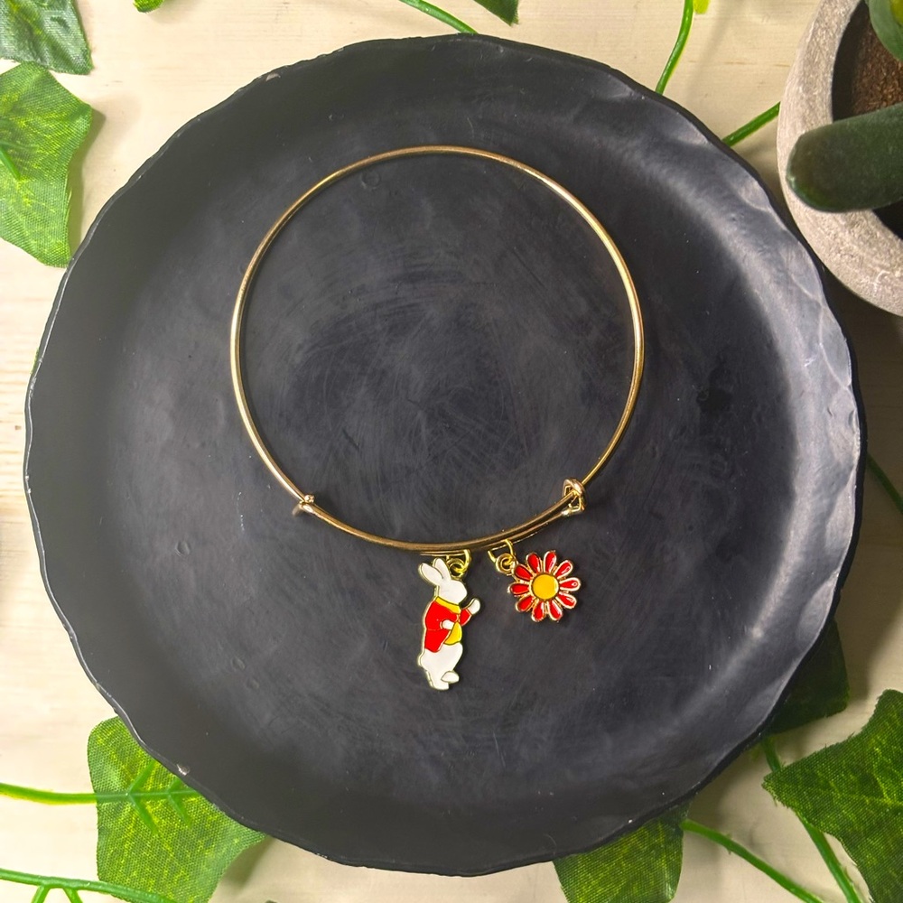 ⭐️cute gold adjustable charm bracelet handmade⭐️